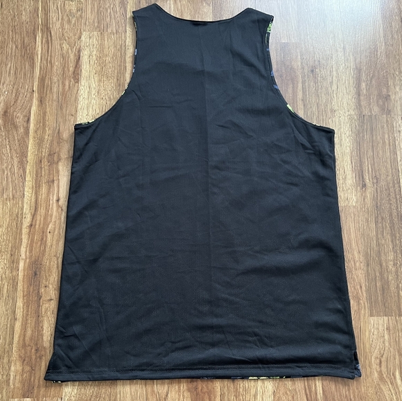 Nike Chameleon Tank Top - Black and Green - Picture 9 of 12